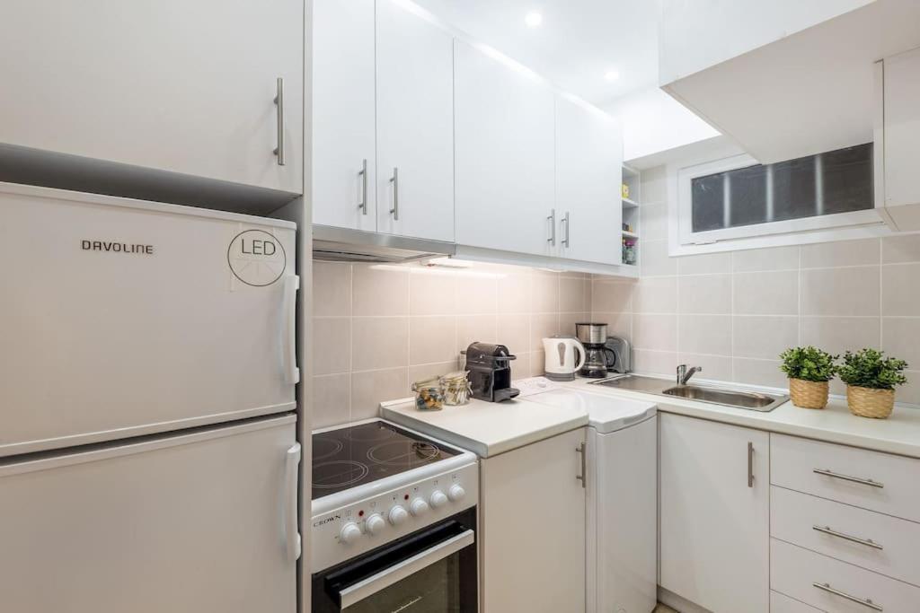 Glyfada Center Sea View Apt Apartamento Atenas Exterior foto
